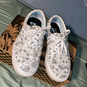 Vans ComfyCush Era 'Paisley - White